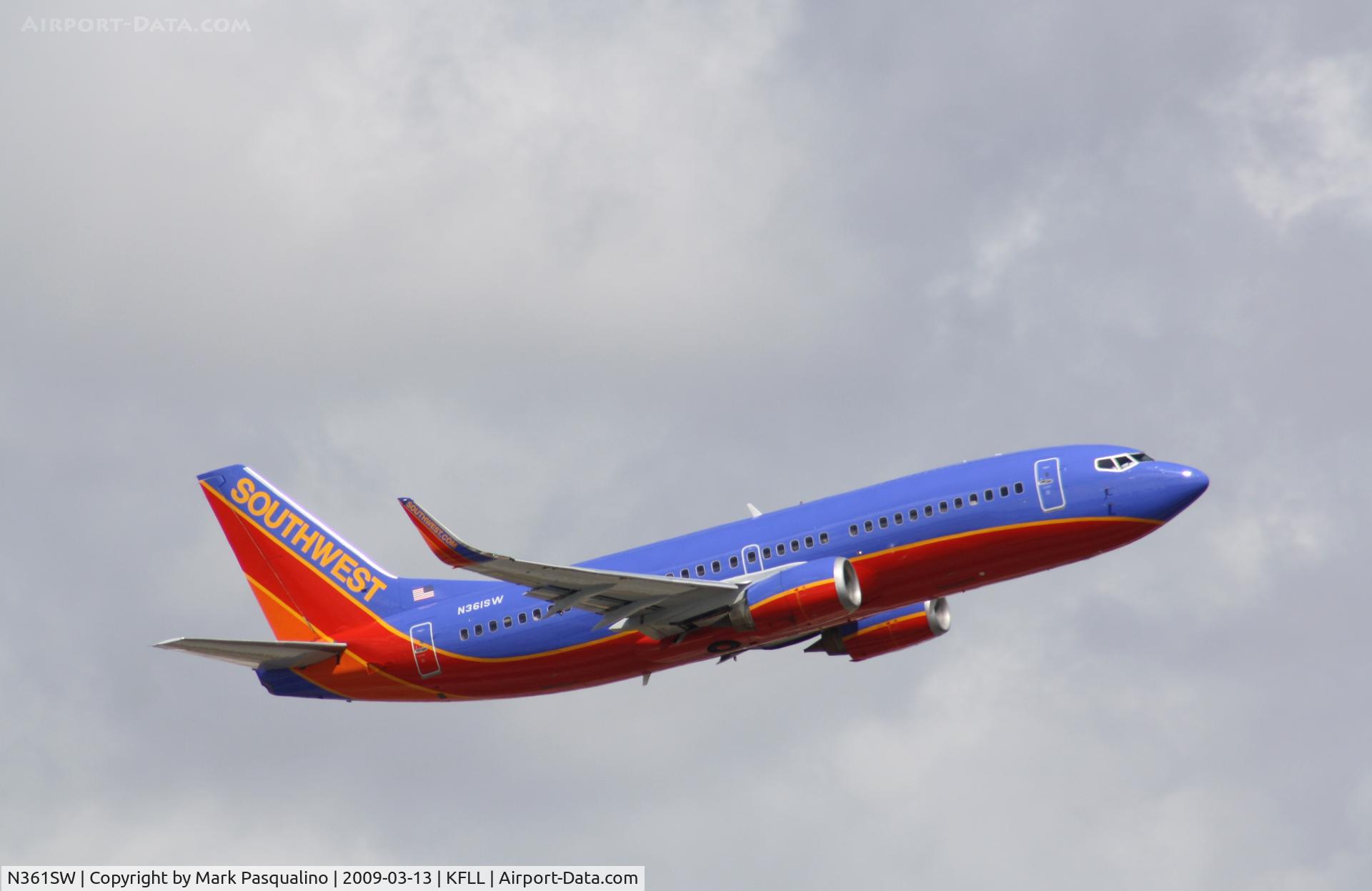 N361SW, 1992 Boeing 737-3H4 C/N 26572, Boeing 737-300