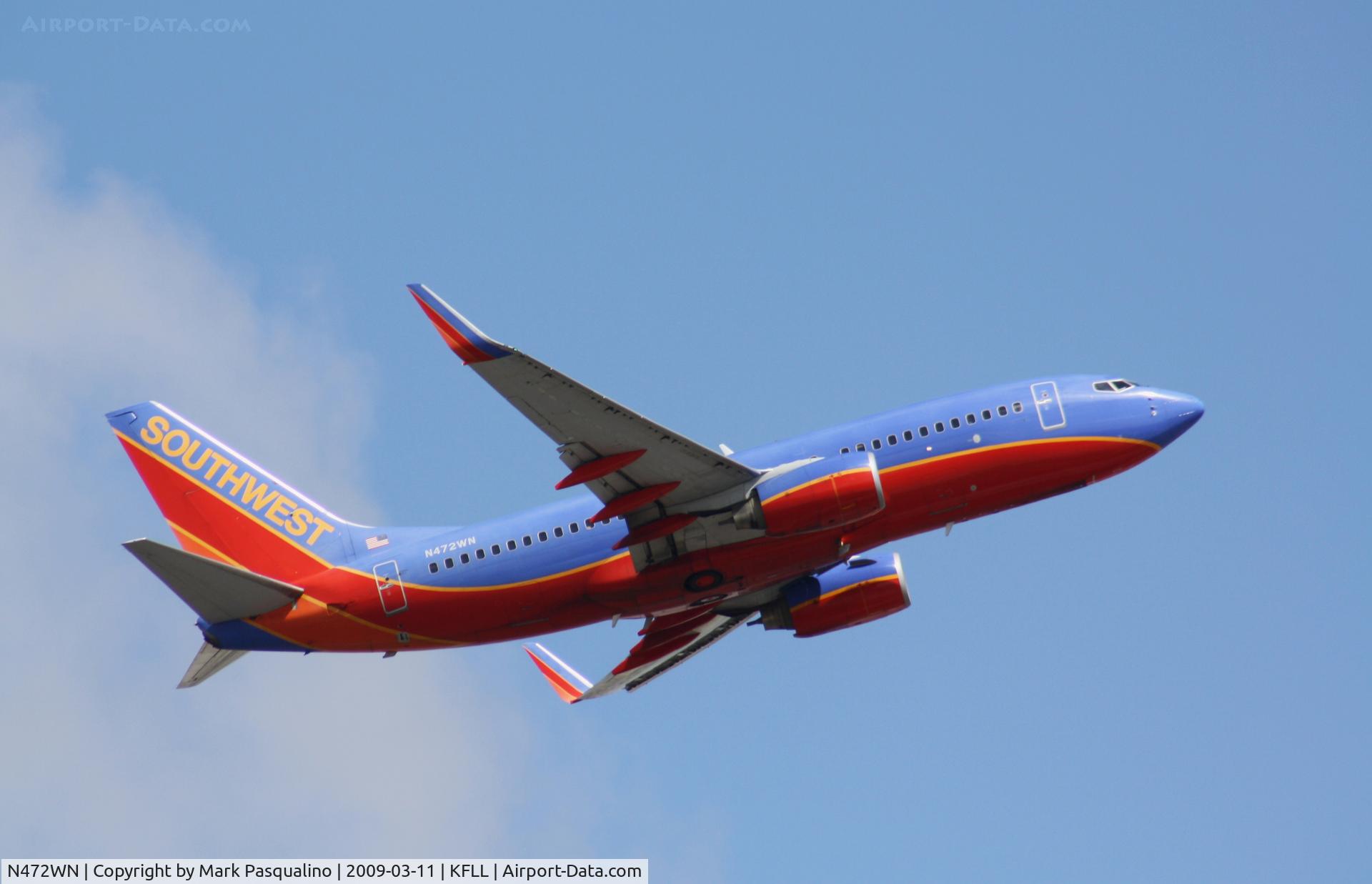 N472WN, 2004 Boeing 737-7H4 C/N 33831, Boeing 737-700