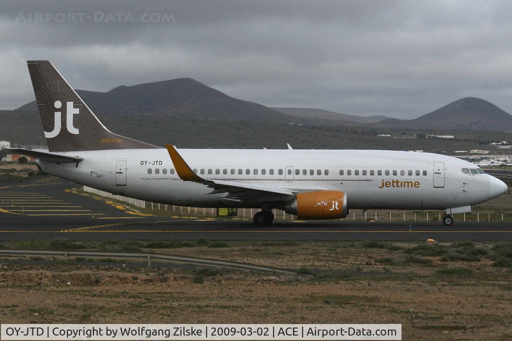 OY-JTD, 1990 Boeing 737-3Y0 C/N 24678, visitor