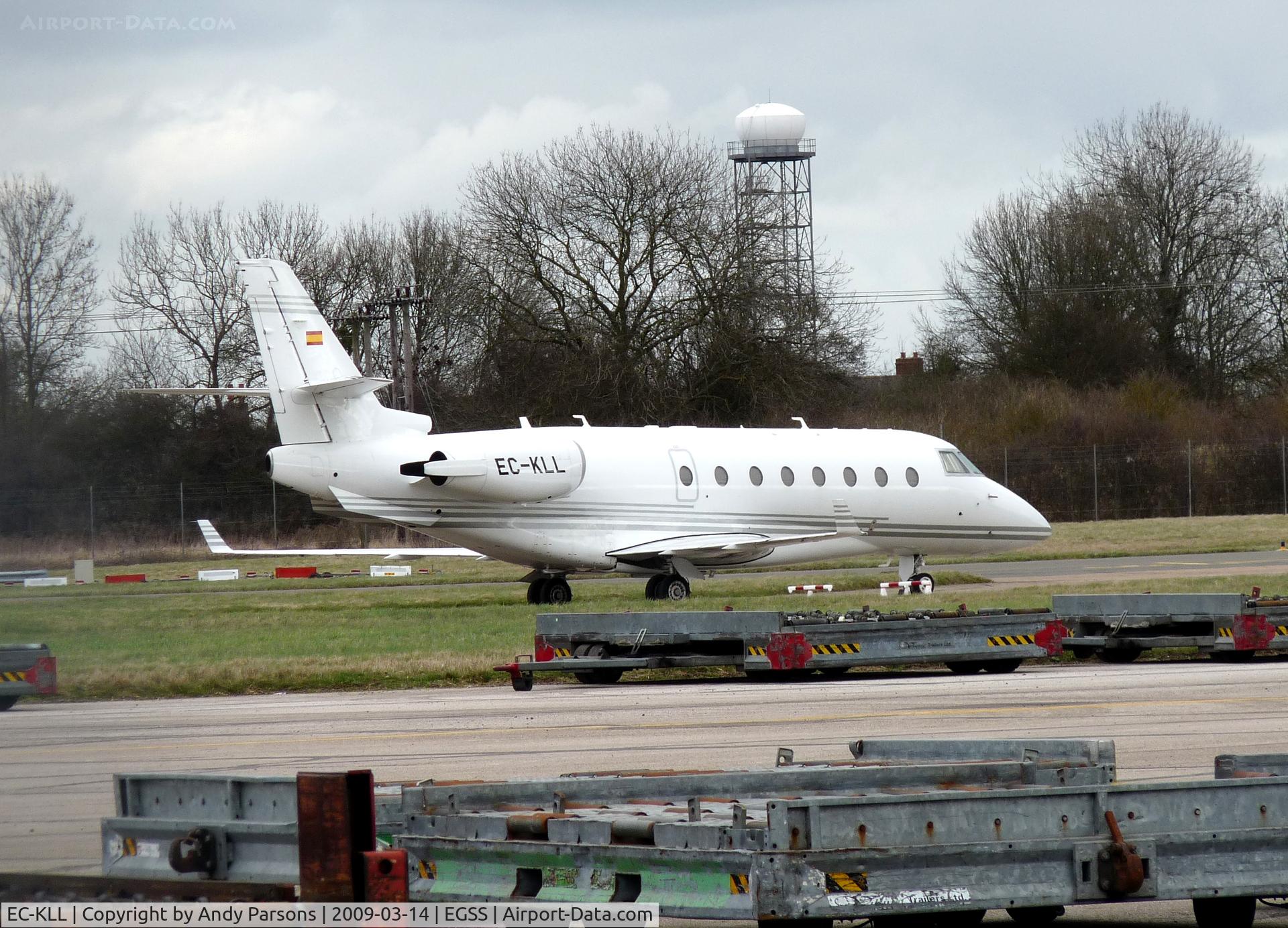 EC-KLL, 2007 Israel Aircraft Industries Gulfstream 200 C/N 171, EC-KLL at Stanstead