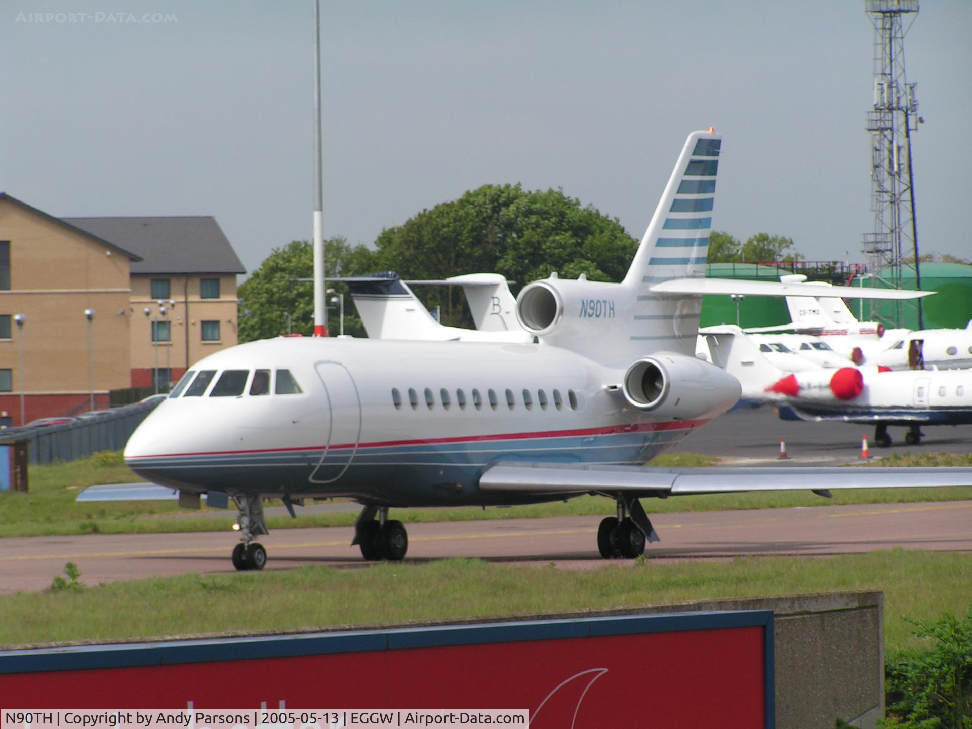 N90TH, 1999 Dassault Falcon 900 C/N 180, Departing Luton