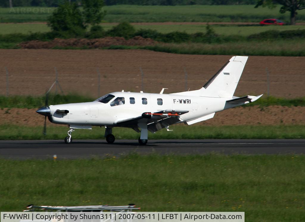F-WWRI, Socata TBM-700 C/N Not found F-WWRI, On test with Socata