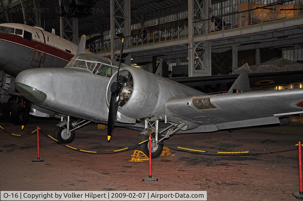 O-16, Airspeed AS.10 Oxford I C/N PAC/W/936, at Museum, Brussels