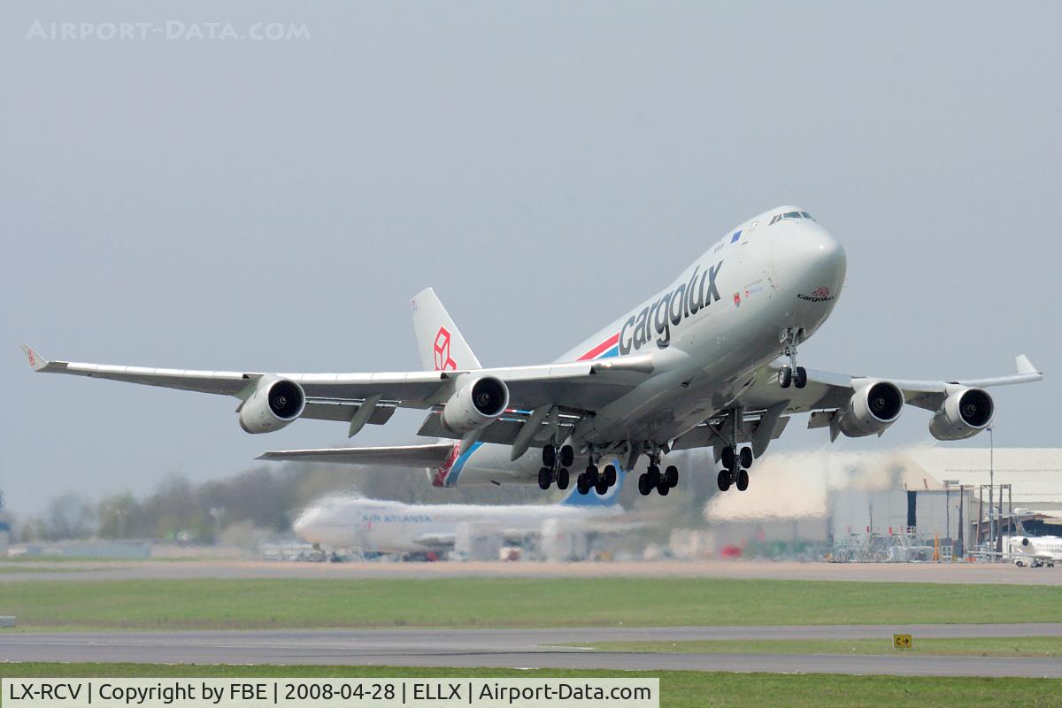 LX-RCV, 1999 Boeing 747-4R7F C/N 30400, take off from RW06