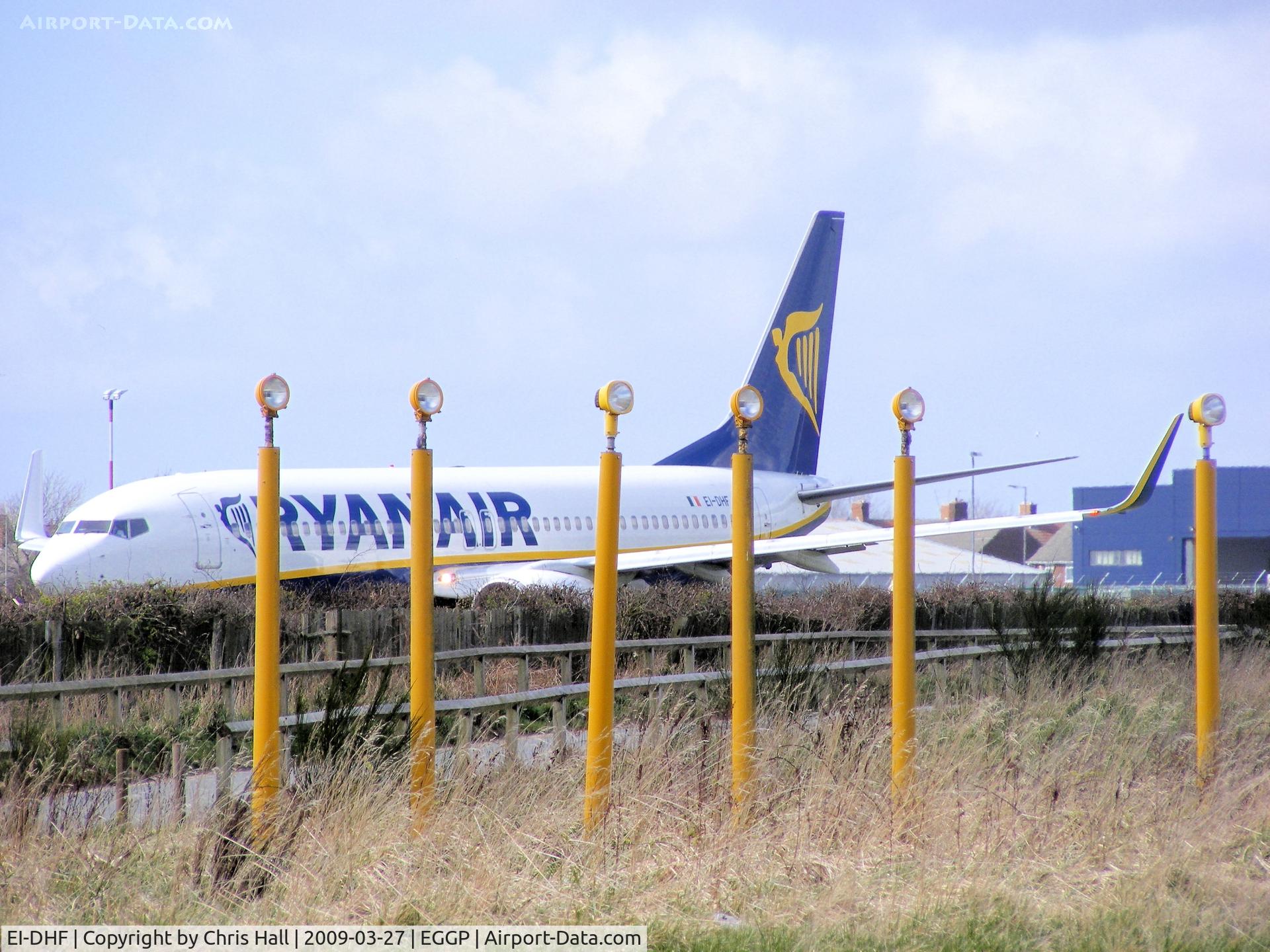 EI-DHF, 2005 Boeing 737-8AS C/N 33575, Ryanair 737 taxing for a 27 departure