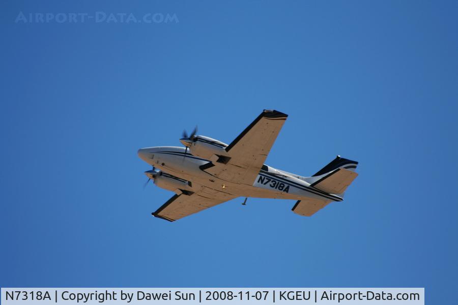 N7318A, Raytheon Aircraft Company 58 C/N TH-2072, Glendale