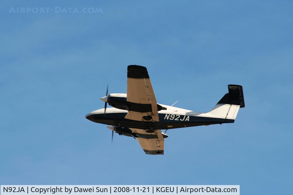 N92JA, 1999 Piper PA-44-180 Seminole C/N 4496025, KGEU