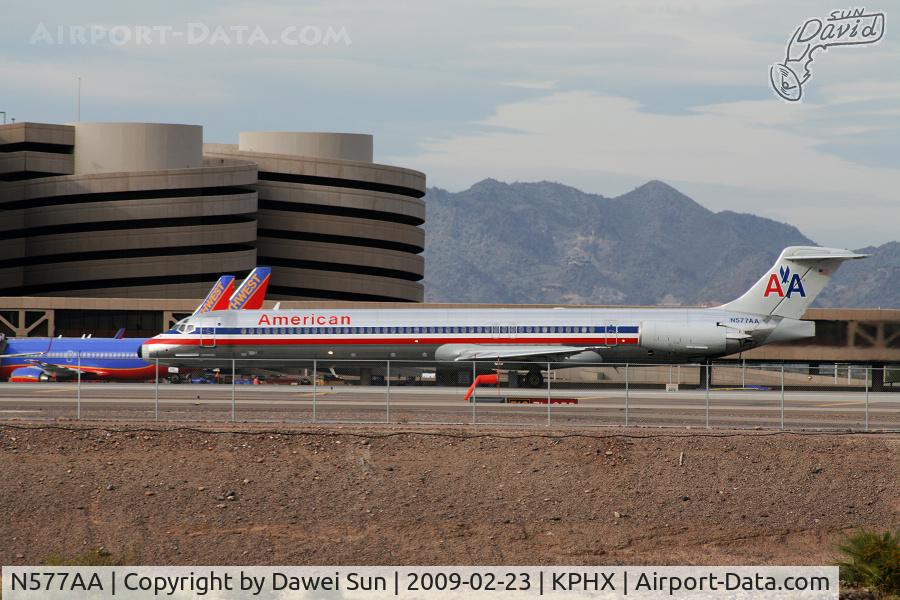 N577AA, 1991 McDonnell Douglas MD-82 (DC-9-82) C/N 53154, PHX