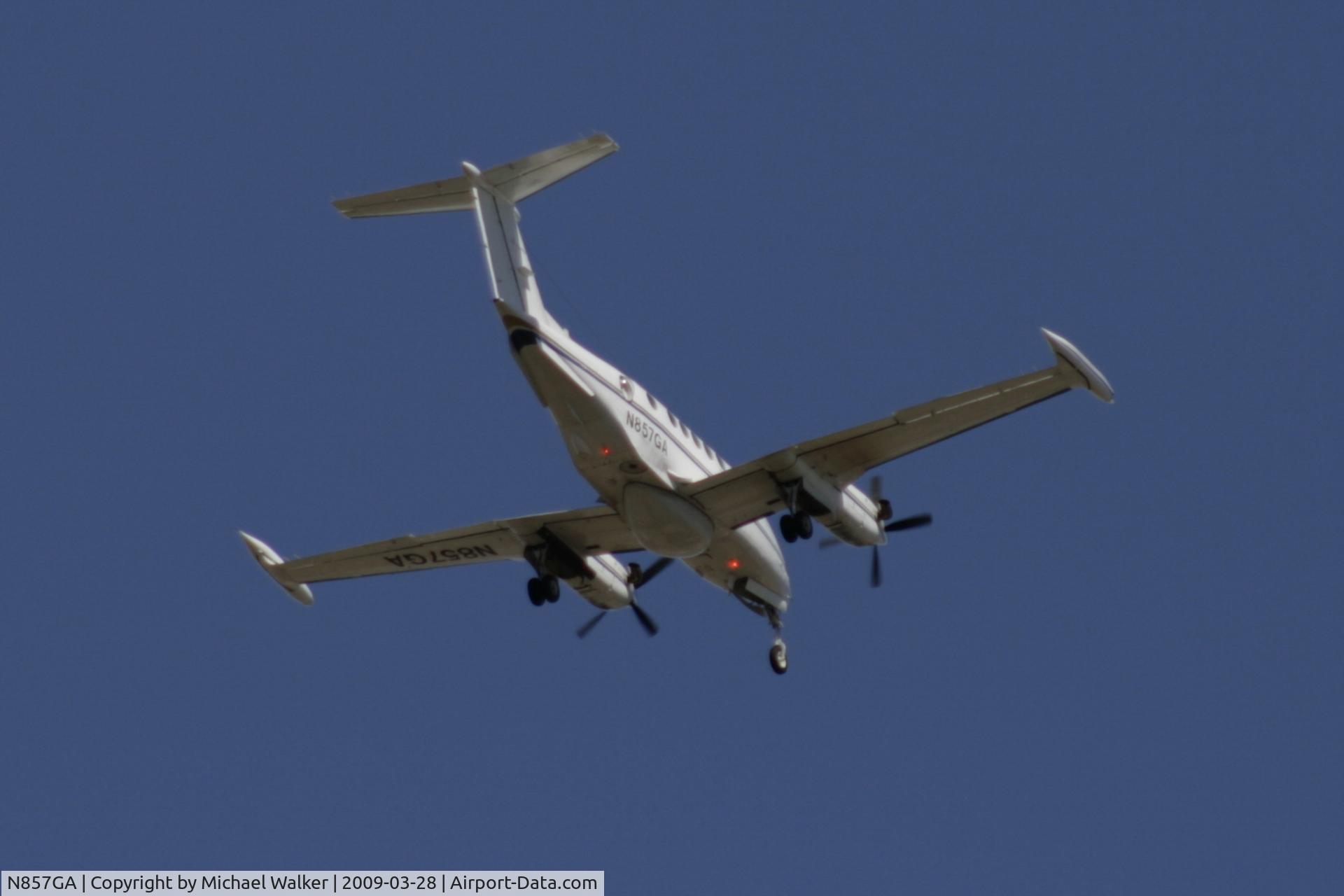 N857GA, 1980 Beech 200T Super King Air C/N BT-11, Flying into Adelaide