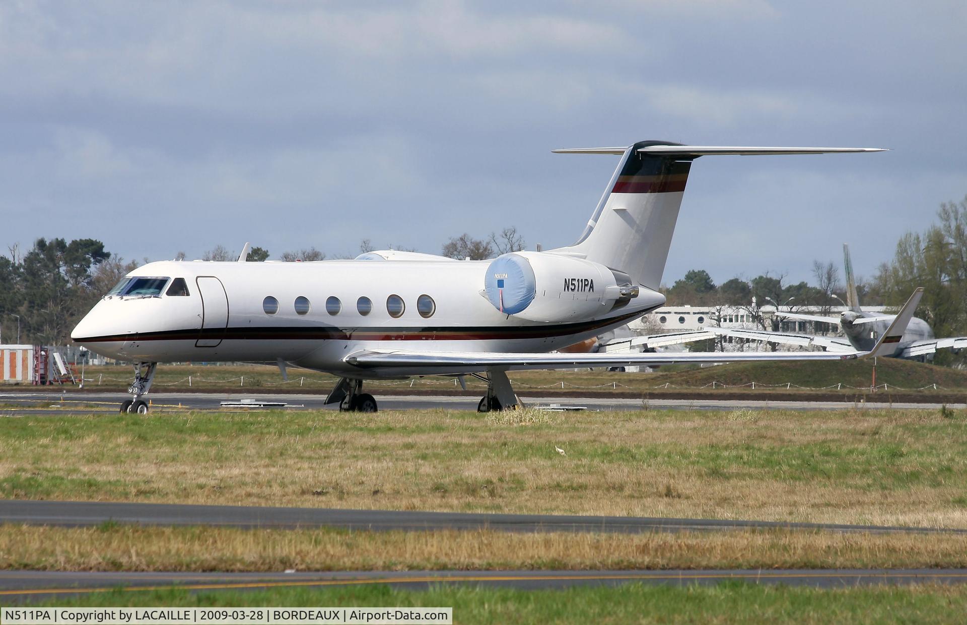 N511PA, 1989 Gulfstream Aerospace G-IV C/N 1111, Au parking de Bordeaux Mérignac