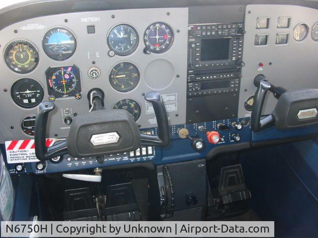 N6750H, 1975 Cessna 172M C/N 17265566, Cessna N6750H