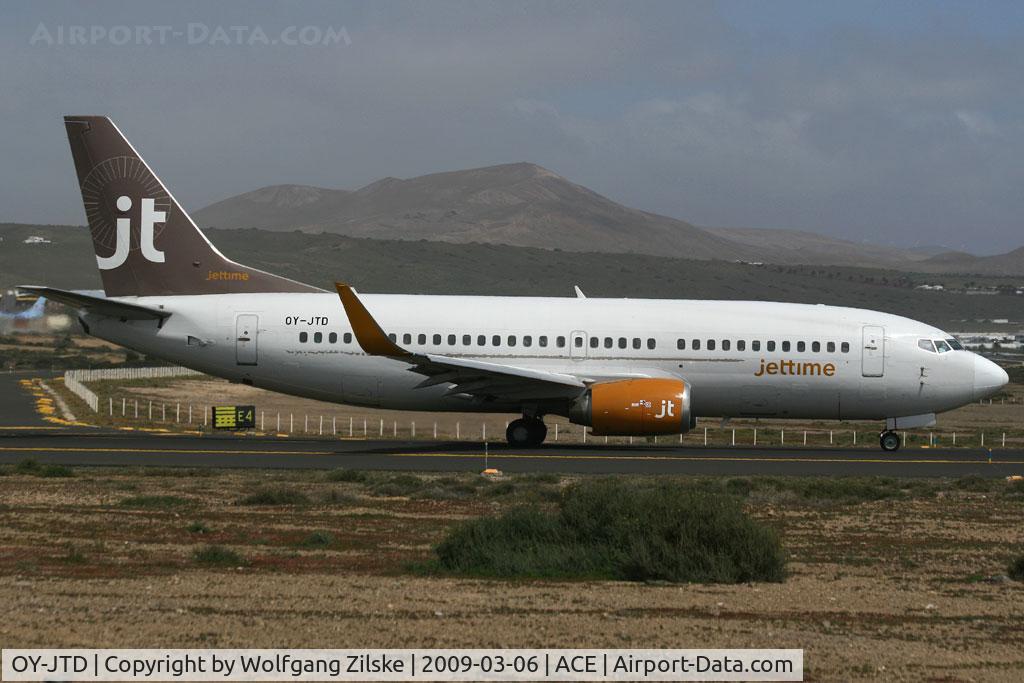 OY-JTD, 1990 Boeing 737-3Y0 C/N 24678, visitor