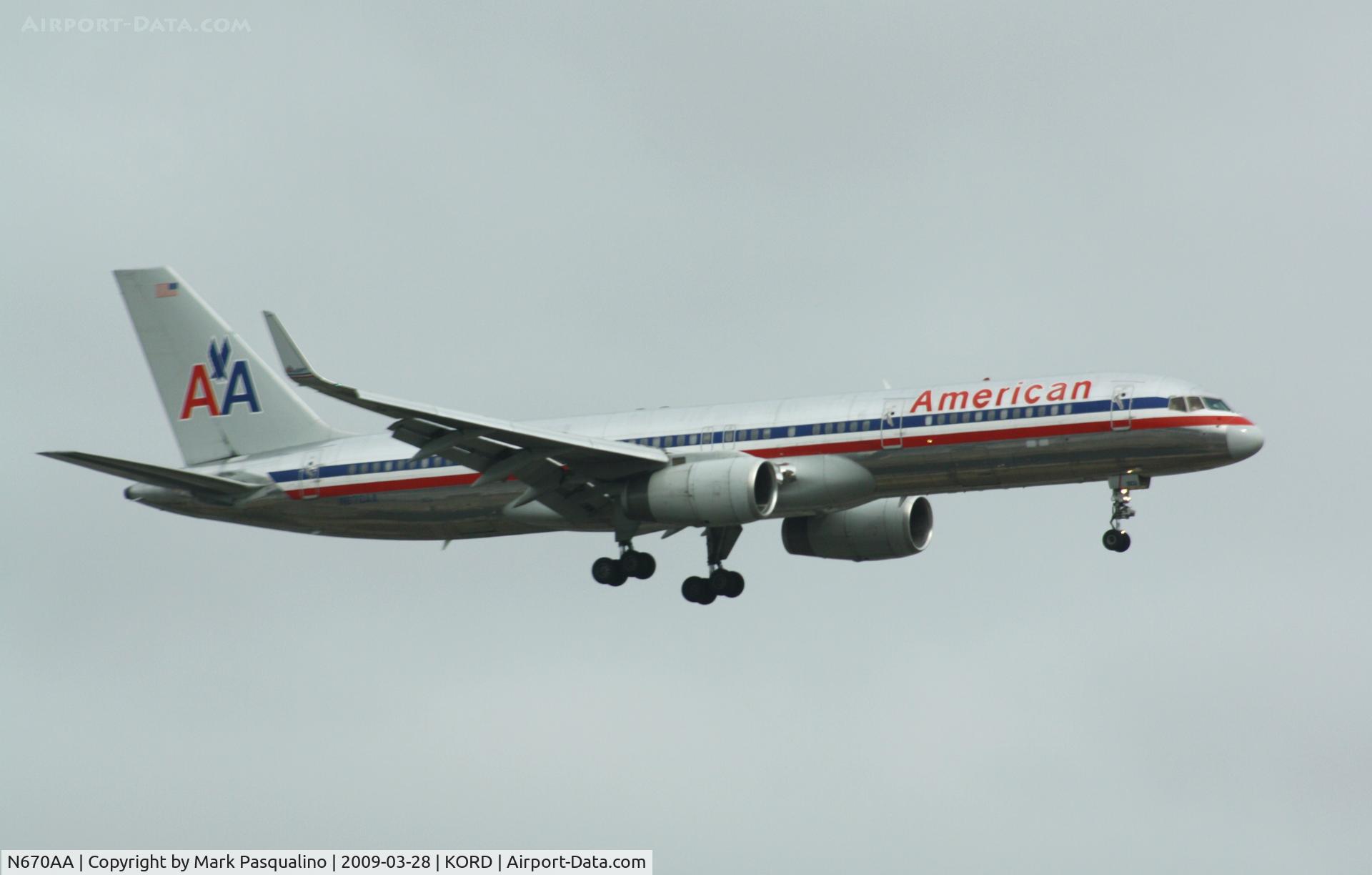 N670AA, 1992 Boeing 757-223 C/N 25335, Boeing 757-200