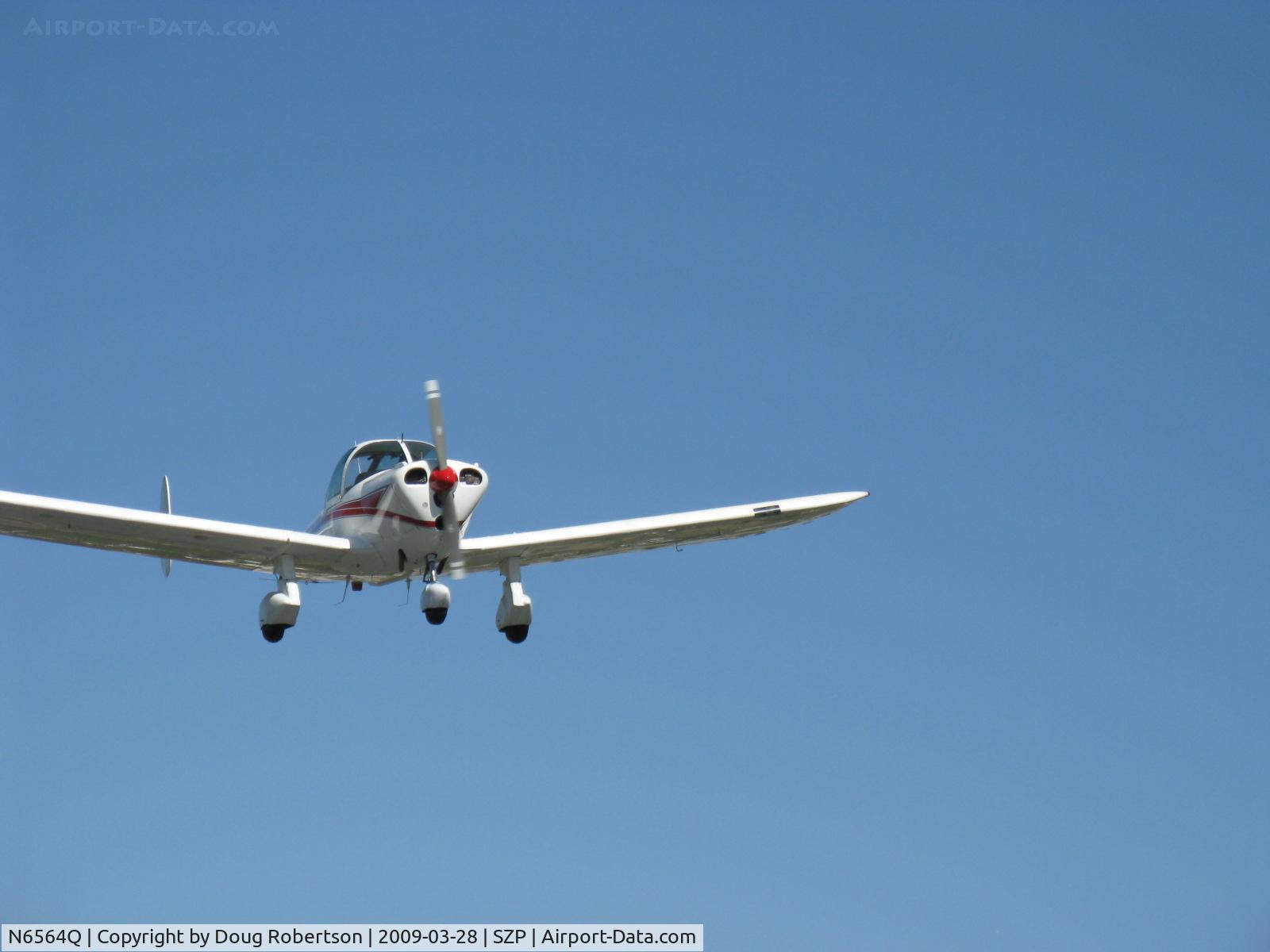 N6564Q, 1965 Alon A2 Aircoupe C/N A-64, 1965 Alon AirCoupe A2, Continental C90 90 Hp, on final Rwy 22