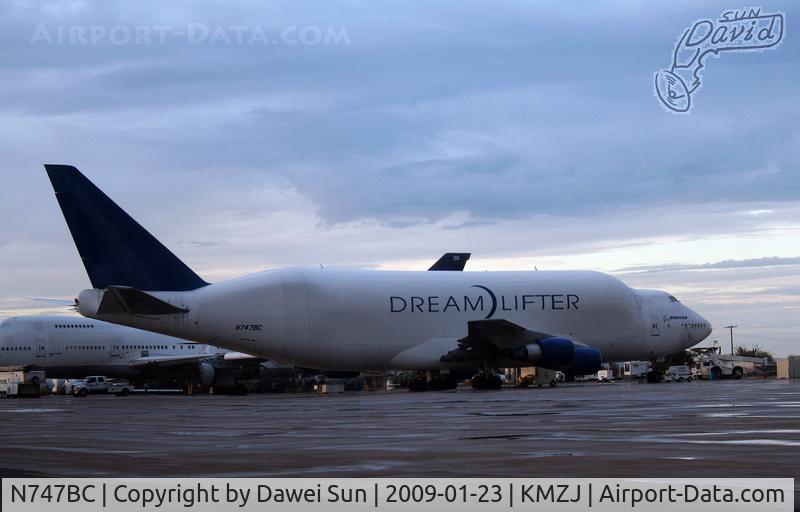 N747BC, 1992 Boeing 747-4J6 C/N 25879, Dreamlifter