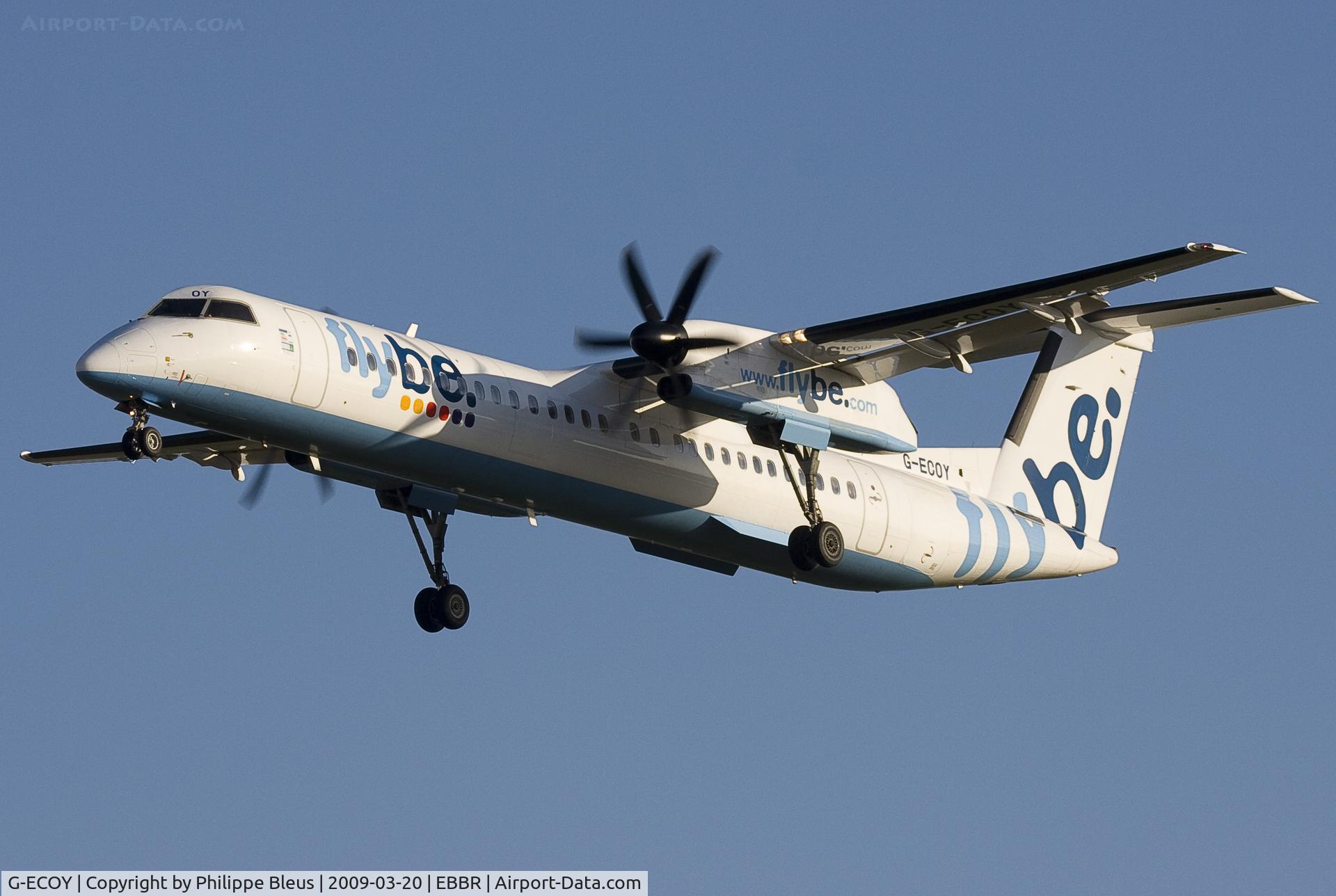 G-ECOY, 2000 De Havilland Canada DHC-8-402Q Dash 8 C/N 4022, Short final rwy 02.