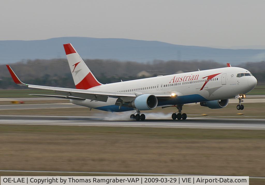 OE-LAE, 2000 Boeing 767-3Z9/ER C/N 30383, Austrian Airlines Boeing 767-300