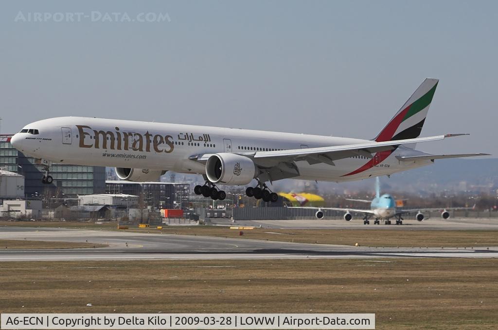 A6-ECN, 2009 Boeing 777-36N/ER C/N 37705, Emirates new Boeing 777-36NER cn37705 delivery 2009.02.14