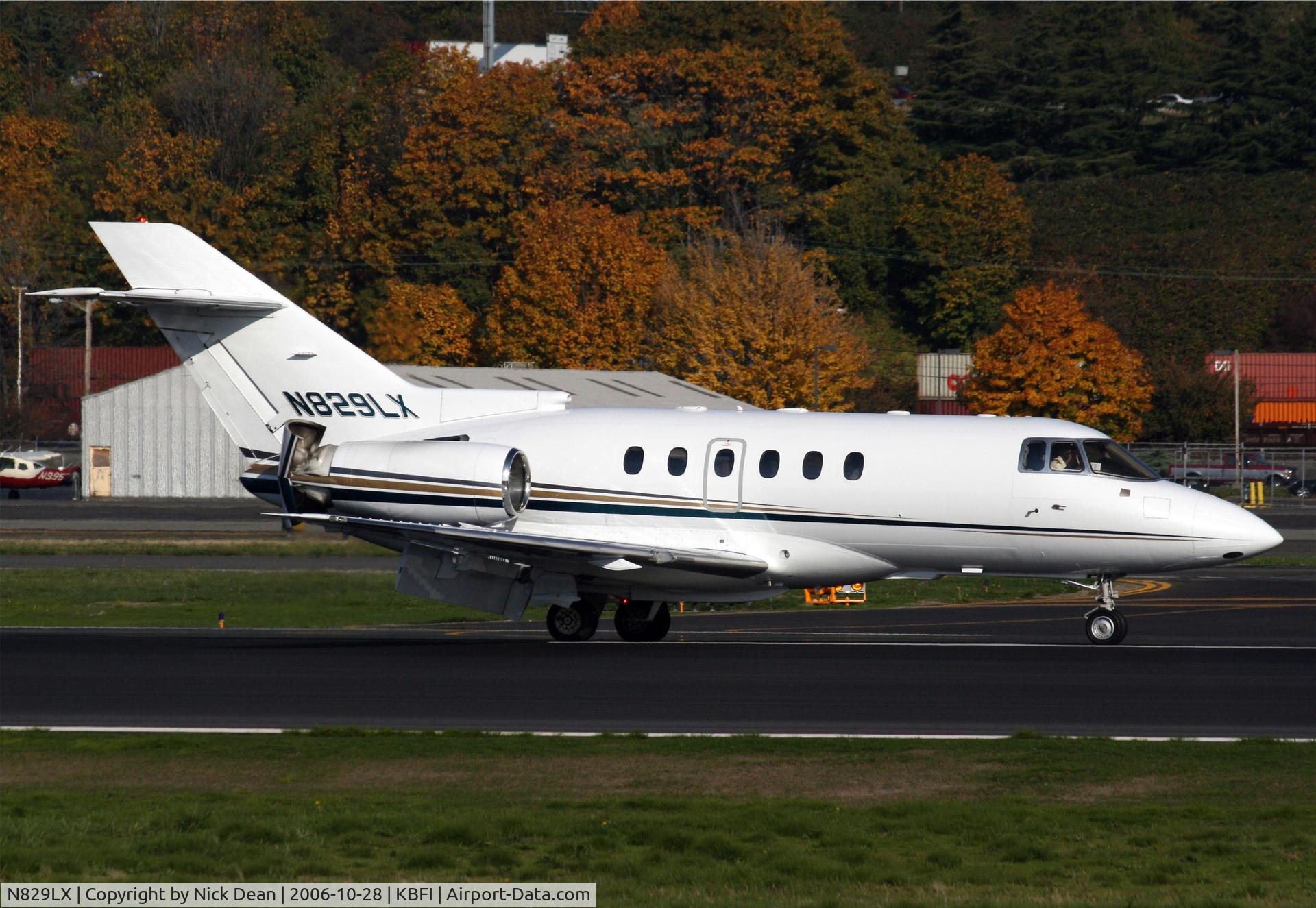 N829LX, 2000 Raytheon Hawker 800XP C/N 258466, KBFI