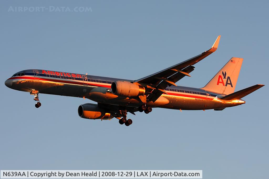 N639AA, 1991 Boeing 757-223 C/N 24597, American Airlines N639AA (FLT AAL2401) from Dallas/Fort Worth Int' (KDFW) on short final to RWY 25L in the first rays of light.