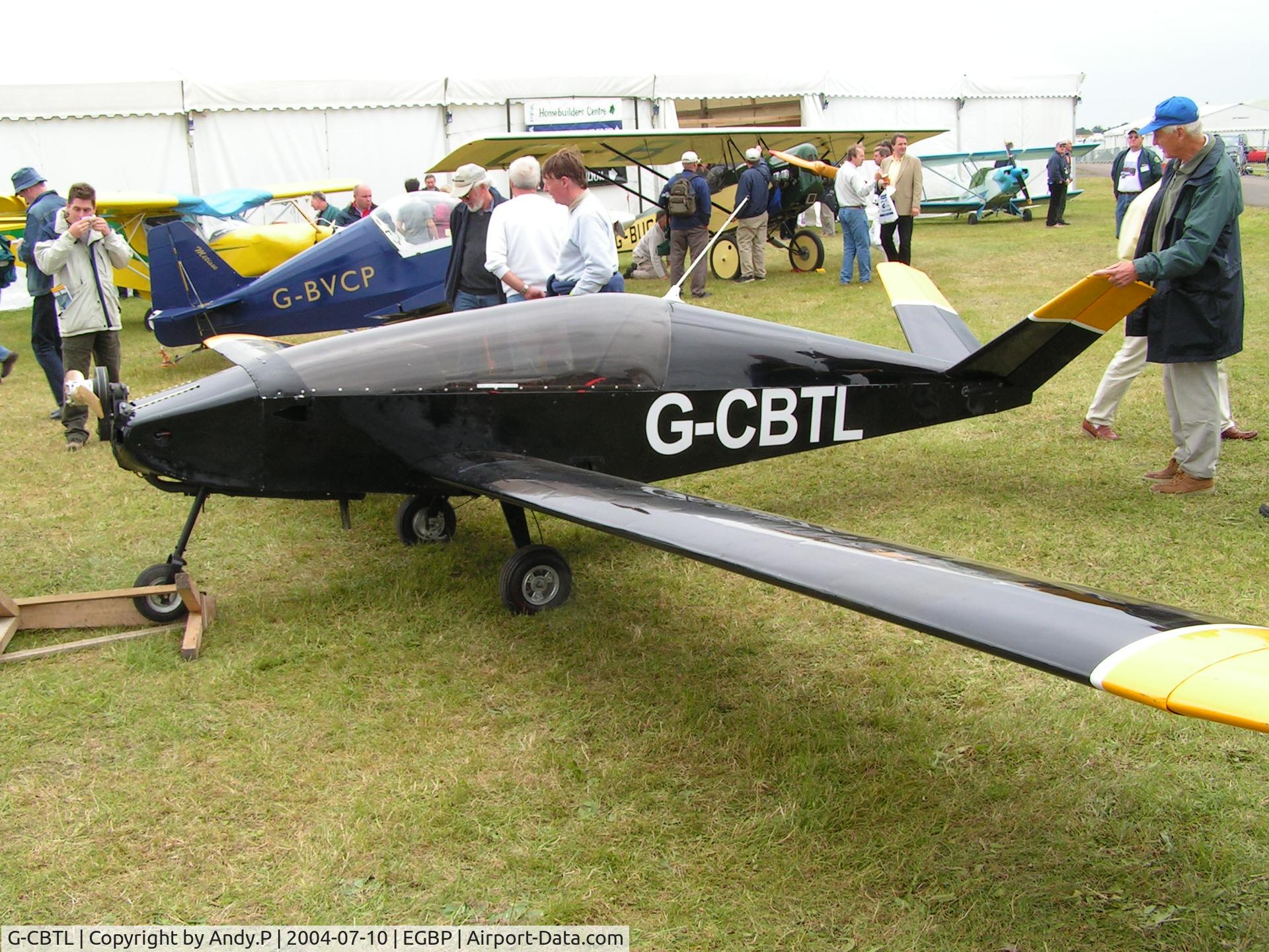 G-CBTL, 2002 Monnett Moni C/N PFA 142-11558, AT kemble PFA Rallye 2004