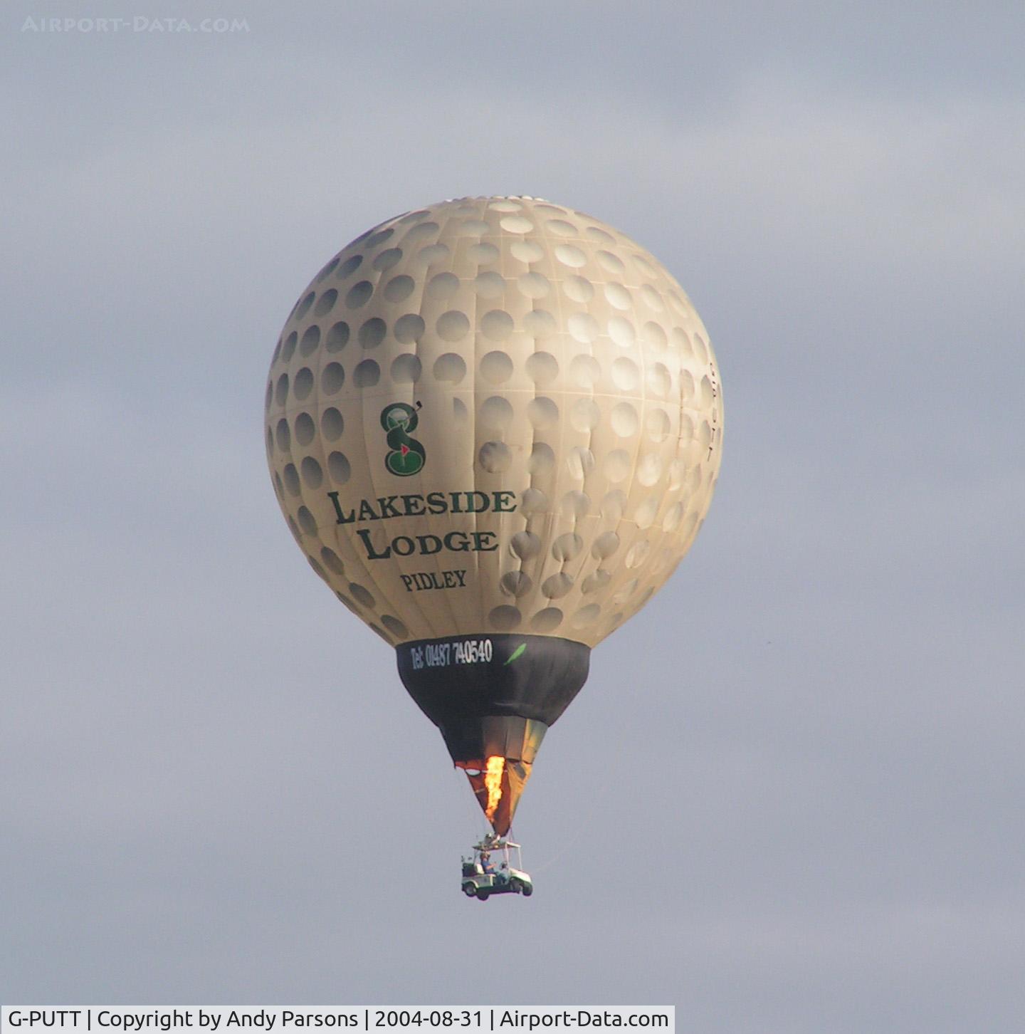 G-PUTT, 1989 Cameron Balloons Golf-76 C/N 2060, Flying over Sonersham Cambridgeshire