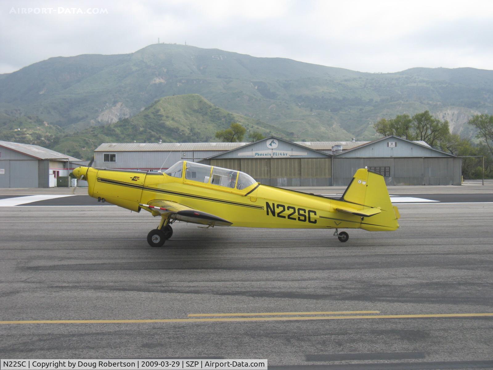 N22SC, 1970 Zlin Z-526F Trener Master C/N 1148, 1970 Moravan Zlin Z526F TRENER MASTER (late production), Avia M-137A 180 Hp, CS prop, taxi to Rwy 22