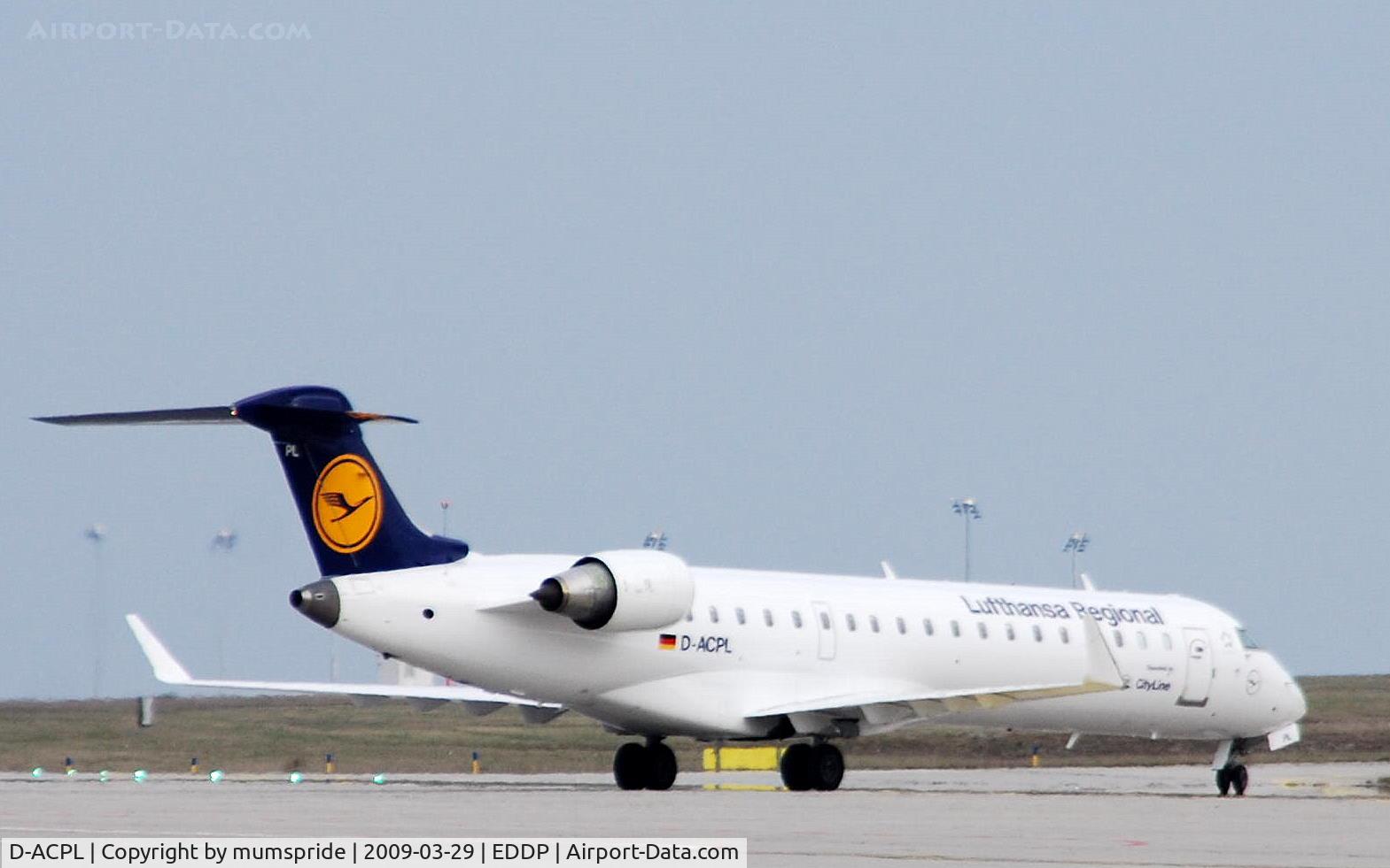 D-ACPL, 2002 Canadair CRJ-701ER (CL-600-2C10) Regional Jet C/N 10076, On the way to take off ....