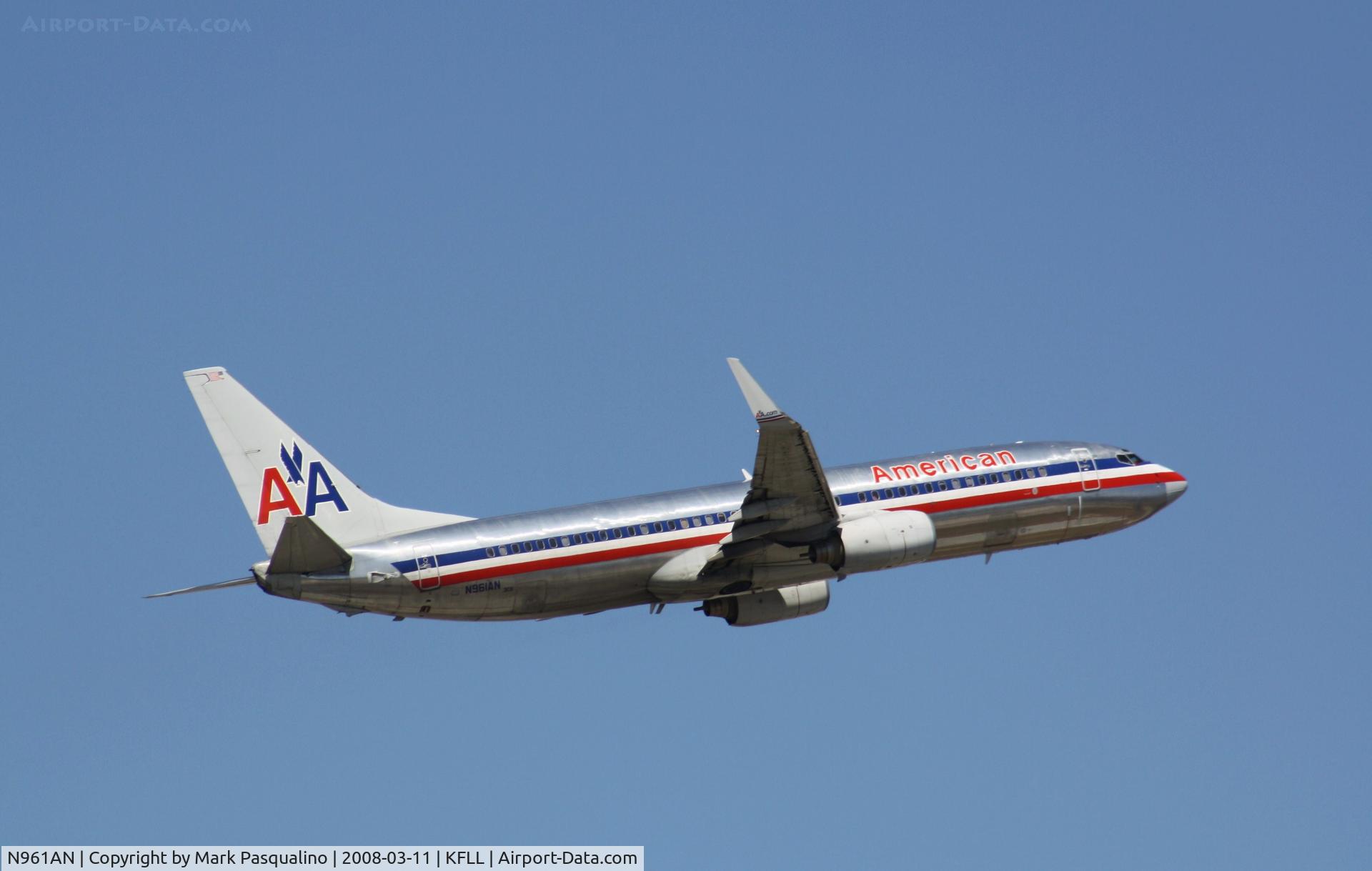 N961AN, 2001 Boeing 737-823 C/N 30092, Boeing 737-800