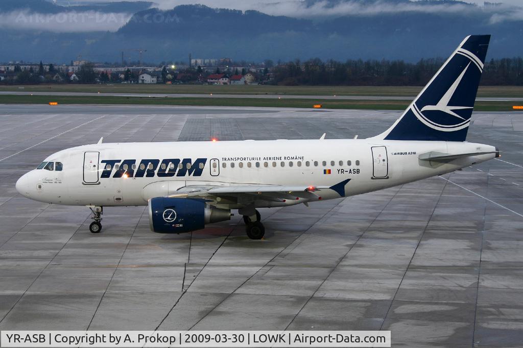 YR-ASB, 2006 Airbus A318-111 C/N 2955, Special visitor in KLU; probably the first A318 there