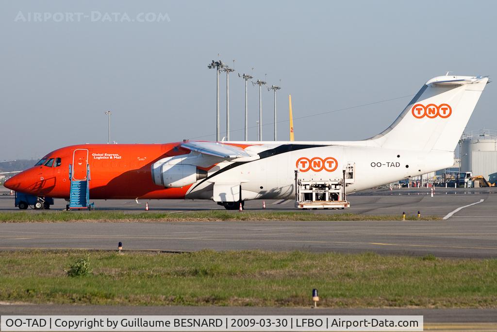 OO-TAD, 1990 British Aerospace BAe.146-300 C/N E3166, Resting at ramp.