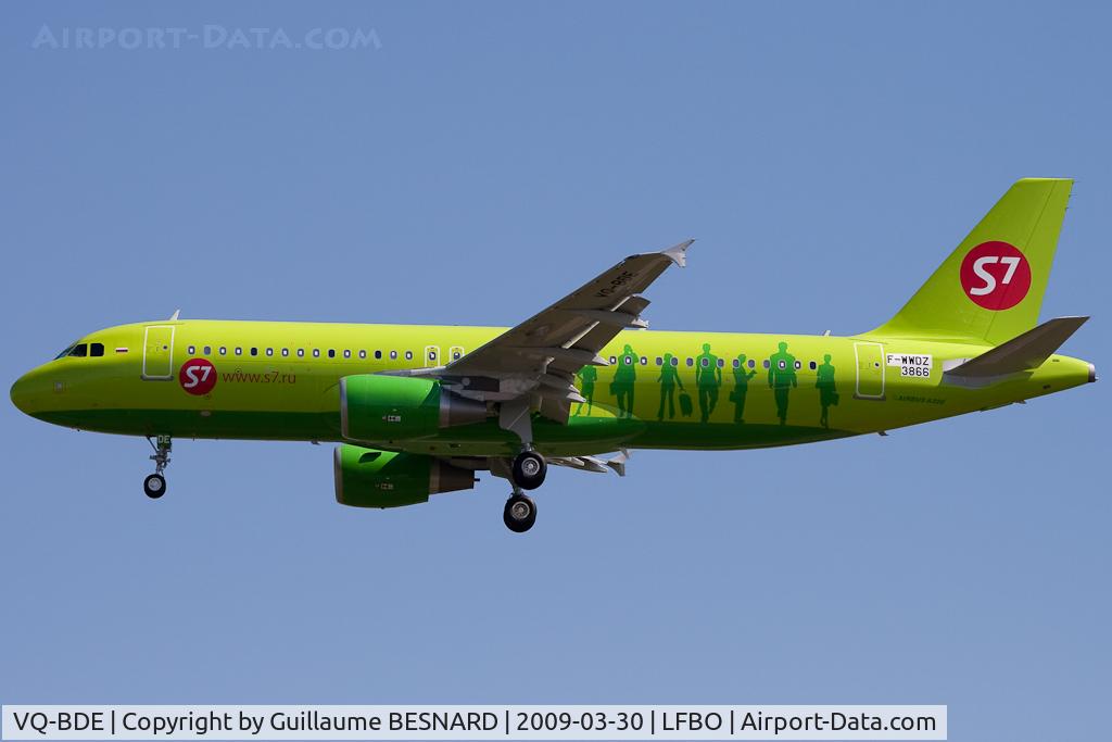 VQ-BDE, 2009 Airbus A320-214 C/N 3866, New aircraft for S7. Test reg F-WWDZ.