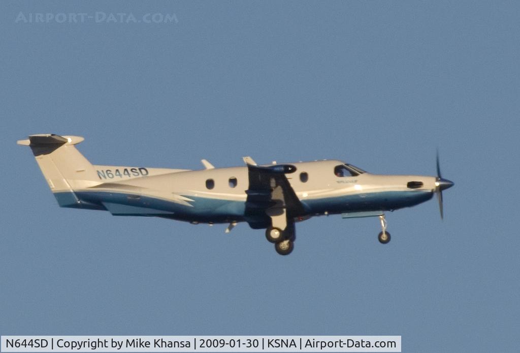N644SD, 2005 Pilatus PC-12/45 C/N 644, Pilatus PC12/45 arriving at sunrise