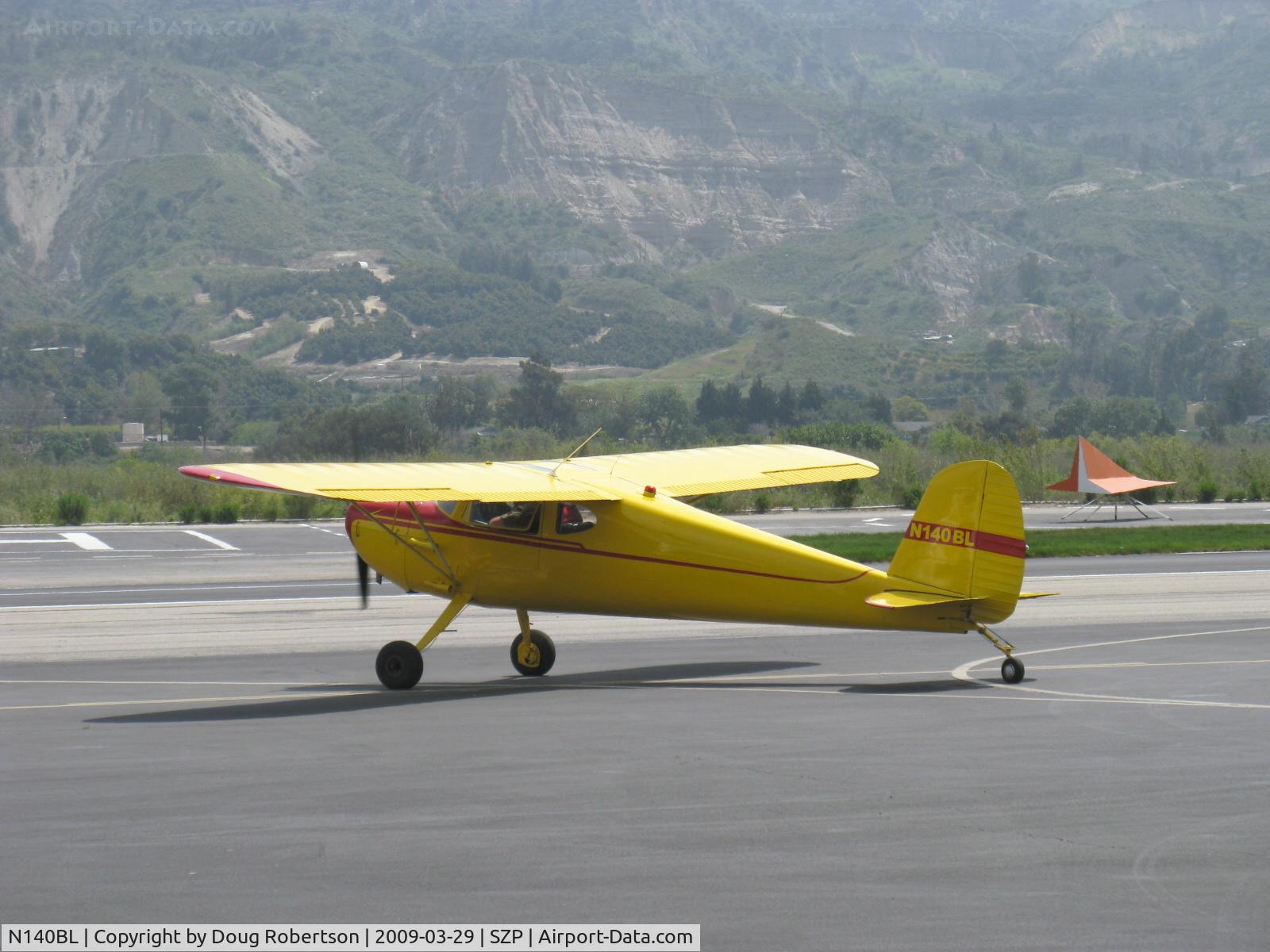N140BL, 1946 Cessna 140 C/N 14565, 1946 Cessna 140, Continental C85-12 85 Hp, taxi