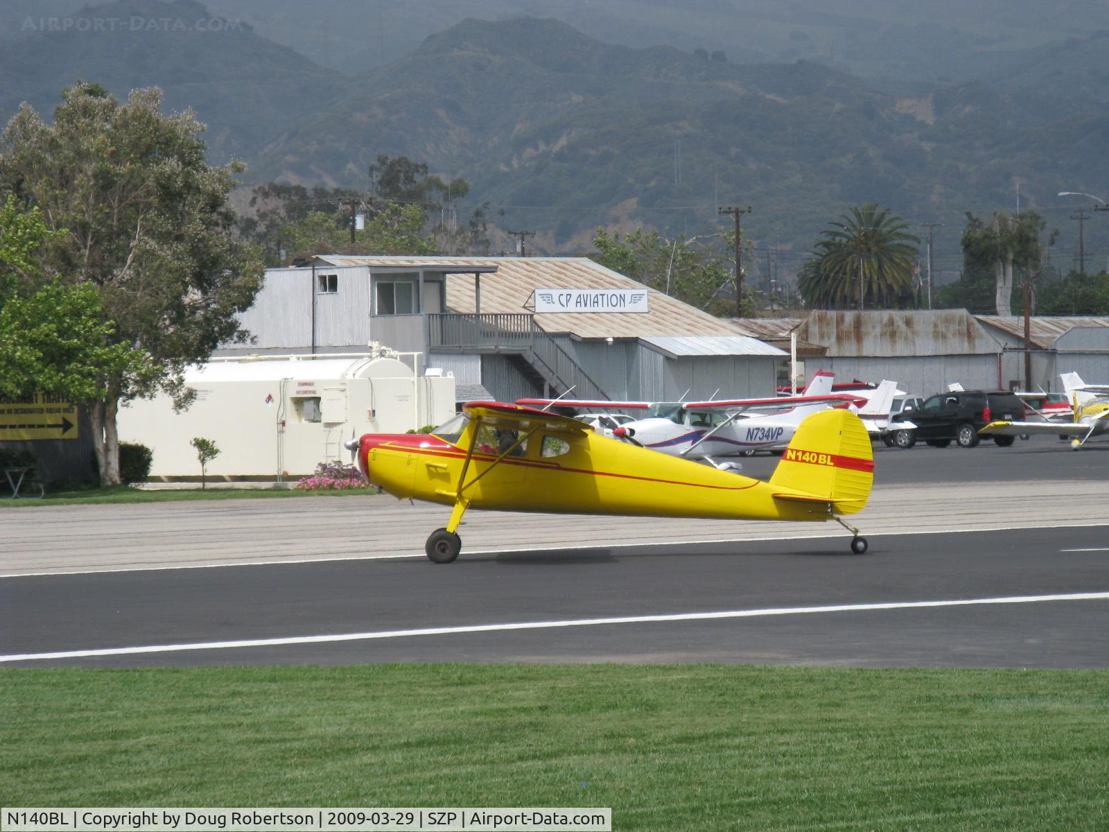N140BL, 1946 Cessna 140 C/N 14565, 1946 Cessna 140, Continental C85-12 85 Hp, taxi off Rwy 22