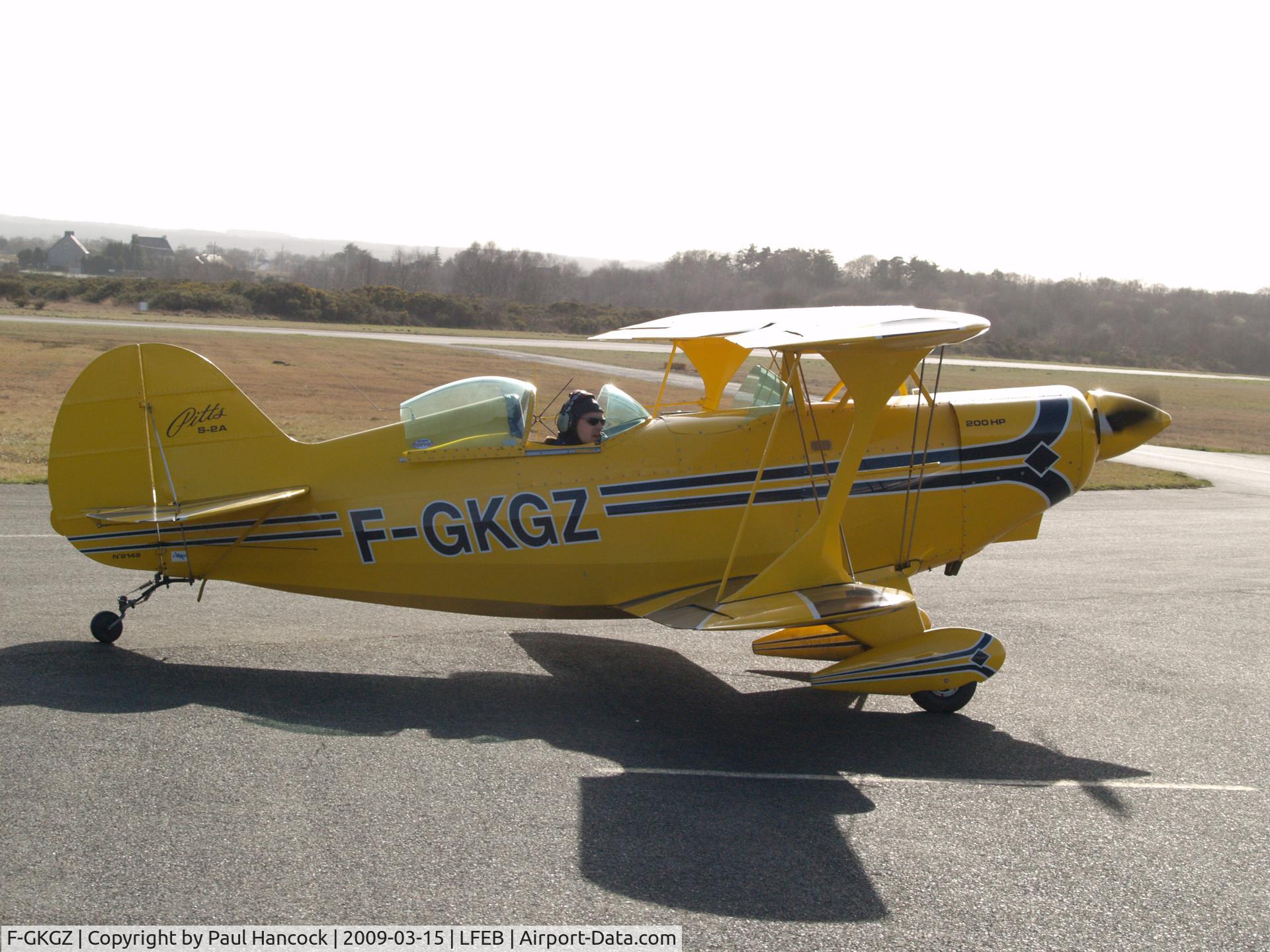 F-GKGZ, 1977 Pitts S-2A Special C/N 2149, F-GKGZ at Dinan Airfield