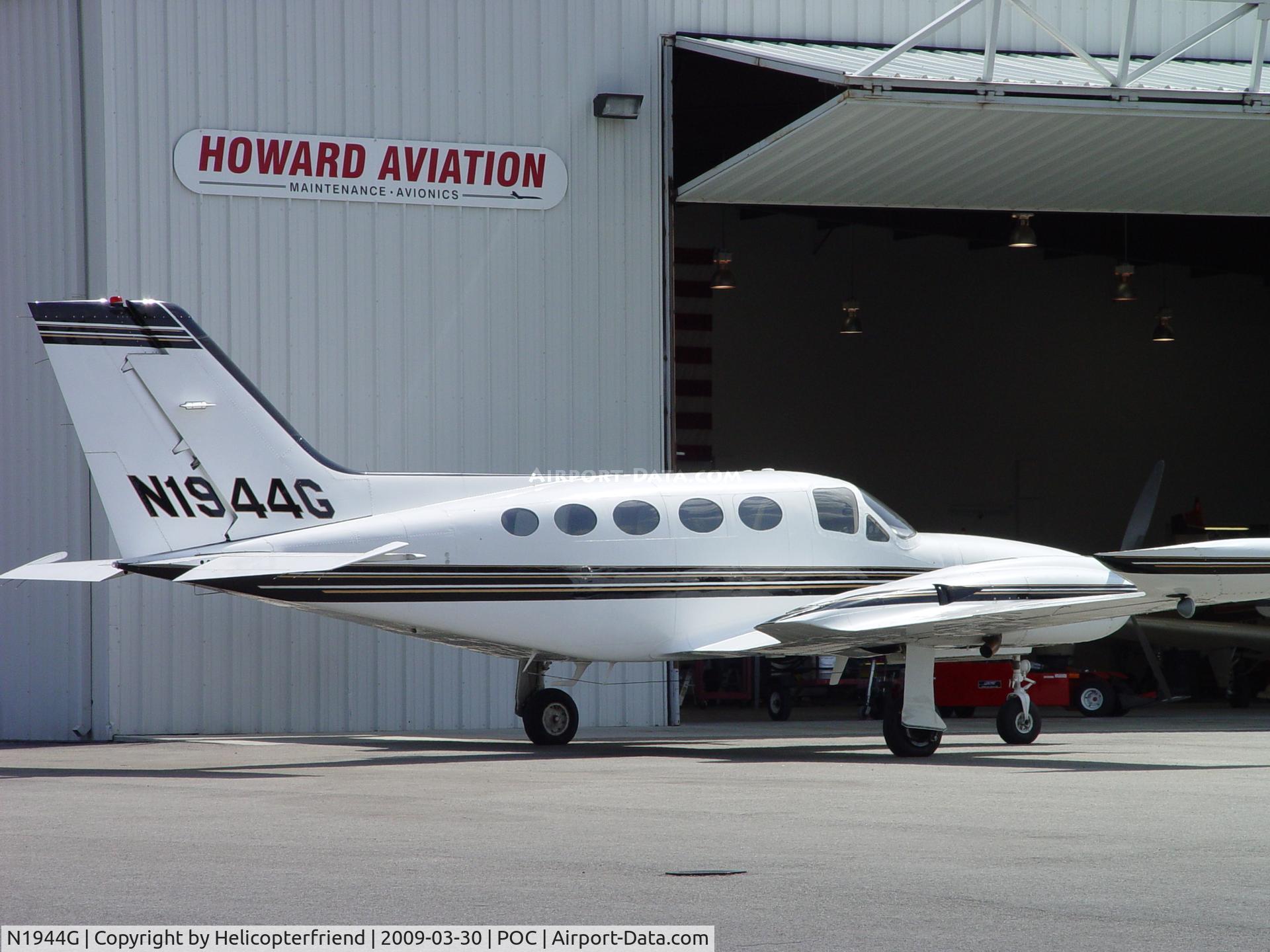 N1944G, 1974 Cessna 421B Golden Eagle C/N 421B0844, Standing by at Howard Aviation