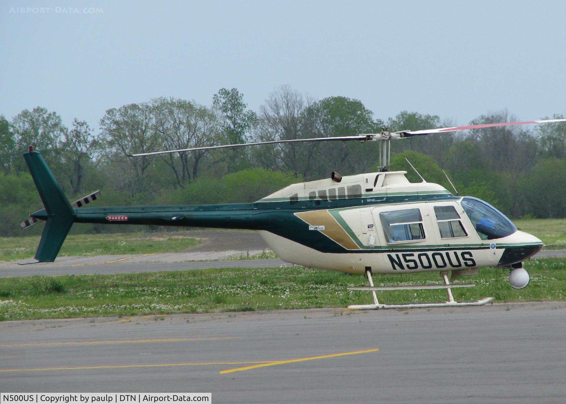 N500US, 1973 Bell 206B C/N 986, Parked at the Shreveport Downtown airport.