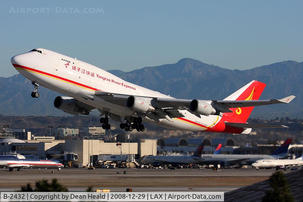 B-2432, 1998 Boeing 747-481/BCF C/N 28283, Yangtze River Express B-2432 in newly painted colors departing RWY 25L. This aircraft was originally JA402A with ANA as a passenger aircraft, but is now a converted freighter, thus the BCF (Boeing Converted Freighter) specification.