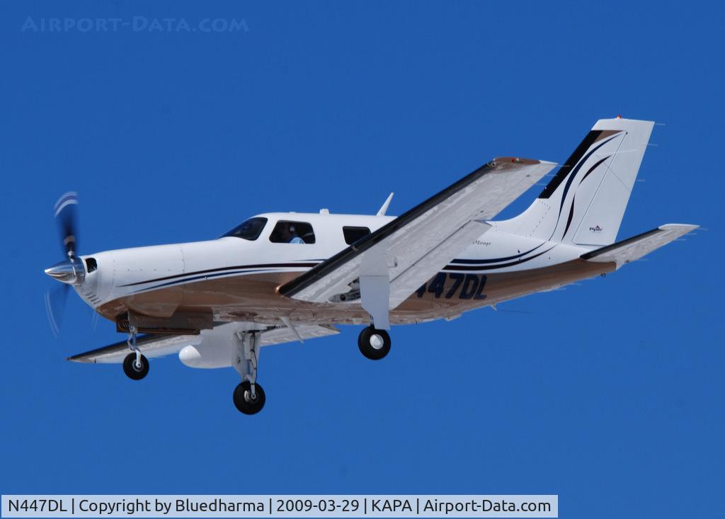 N447DL, 2008 Piper PA-46-350P Malibu Mirage C/N 4636436, On final approach to 17L.