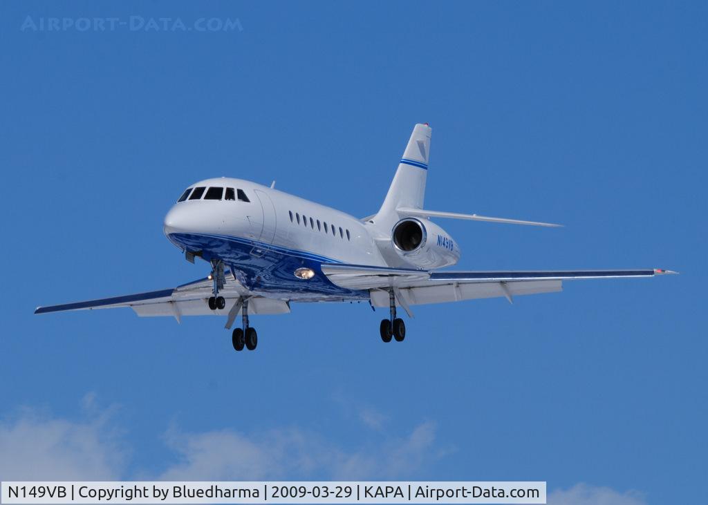 N149VB, 1997 Dassault Falcon 2000 C/N 53, On final approach to 17L.