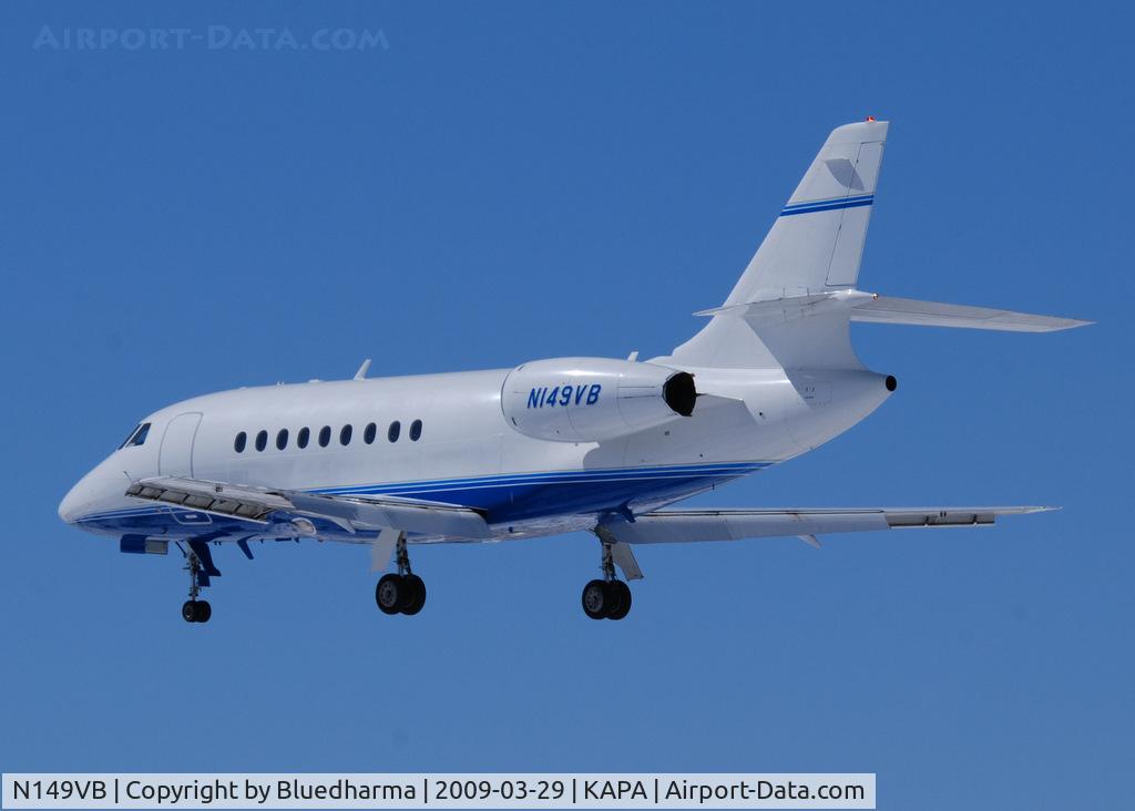 N149VB, 1997 Dassault Falcon 2000 C/N 53, On final approach to 17L.