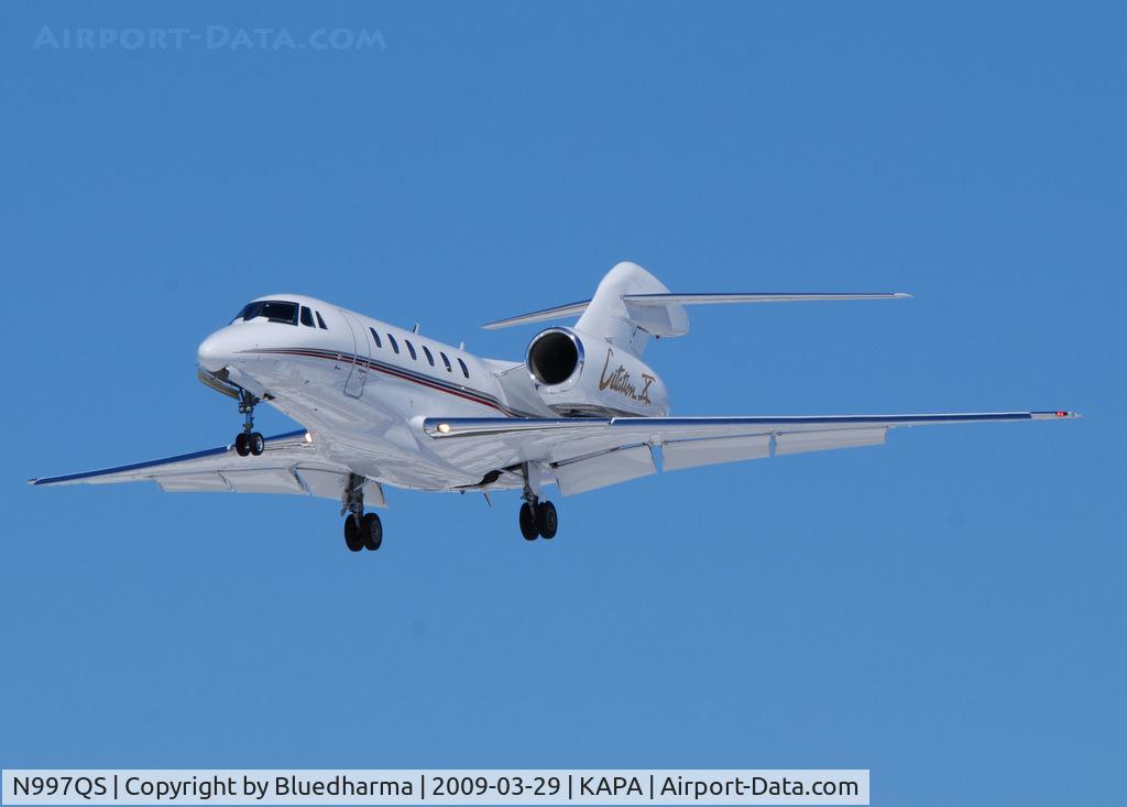 N997QS, 2002 Cessna 750 Citation X C/N 750-0208, On final approach to 17L.
