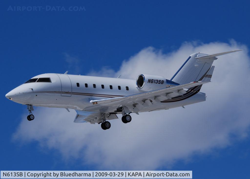 N613SB, 1991 Canadair Challenger 601-3A (CL-600-2B16) C/N 5088, On final approach to 17L.