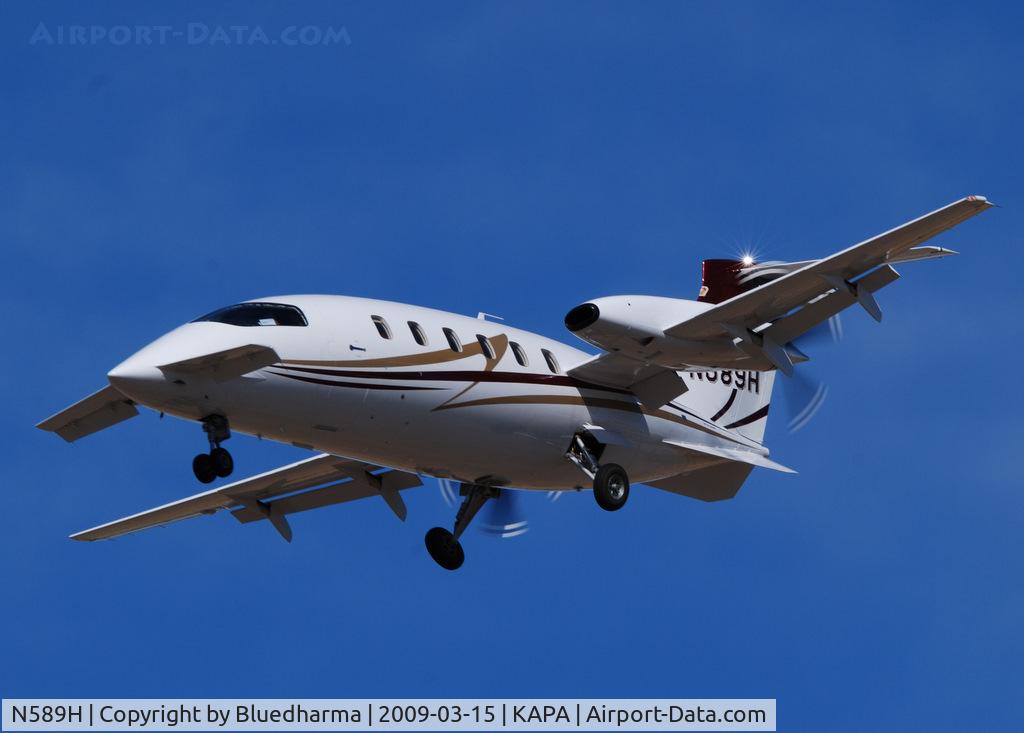 N589H, 1991 Piaggio P-180 C/N 1010, On final approach to 17L.