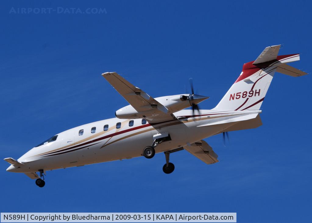 N589H, 1991 Piaggio P-180 C/N 1010, On final approach to 17L.