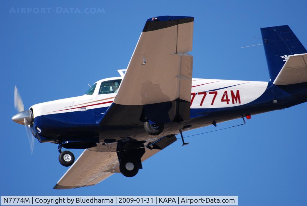 N7774M, 1974 Mooney M20C Ranger C/N 20-0020, On final approach to 17L.