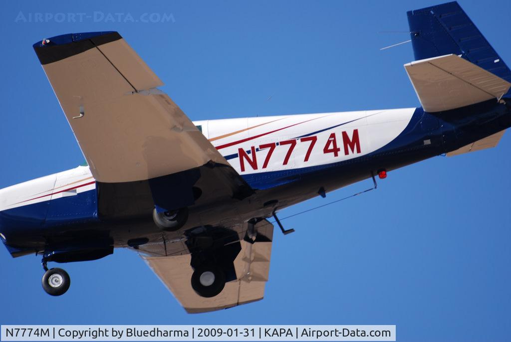 N7774M, 1974 Mooney M20C Ranger C/N 20-0020, On final approach to 17L.