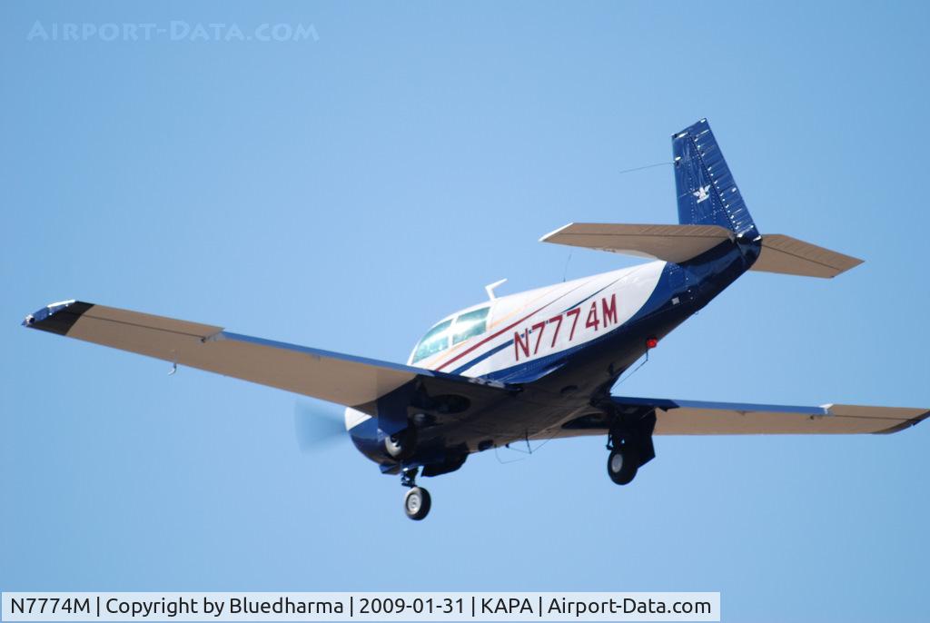 N7774M, 1974 Mooney M20C Ranger C/N 20-0020, On final approach to 17L.
