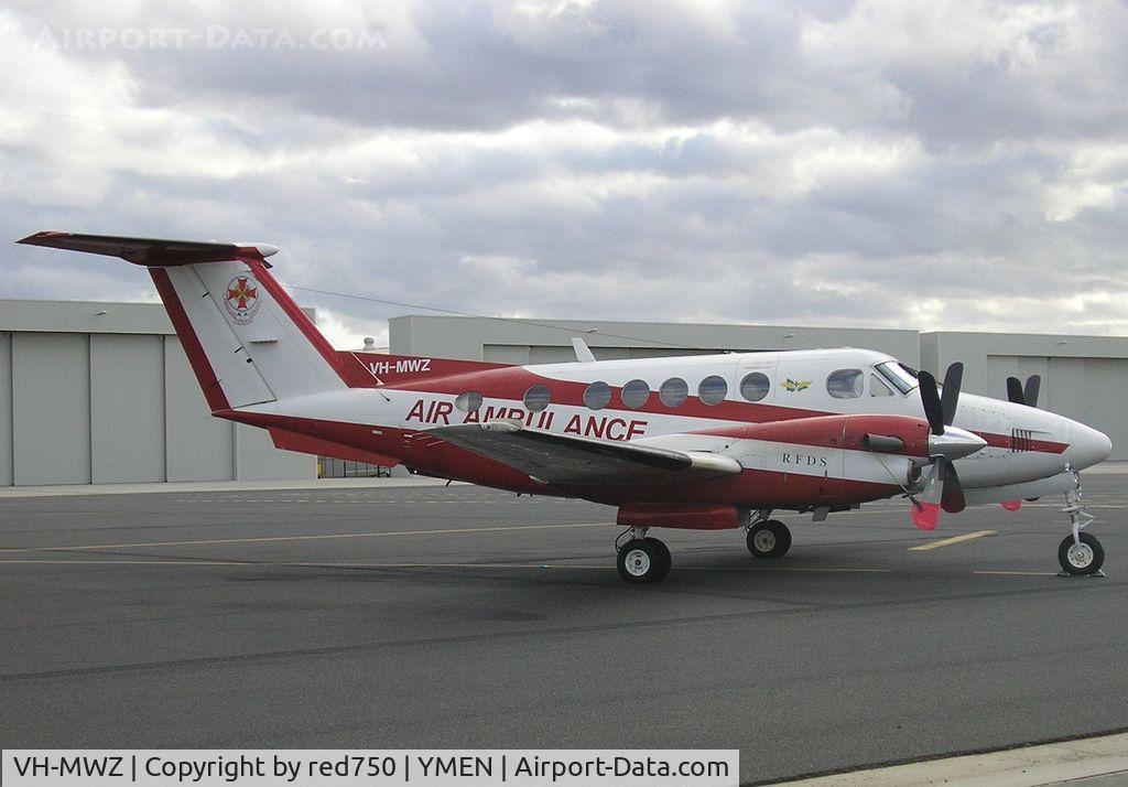 VH-MWZ, 1992 Beech B200 King Air C/N BB-1430, Kingair VH-MWZ